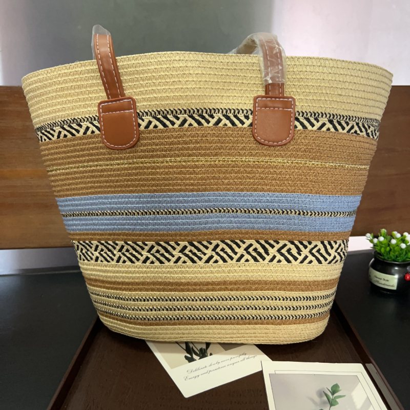 Bohemiai etnikus szalmaszál táska - függőleges kvadrát alakja, cipzár, poliészter bélés, őszi 2025