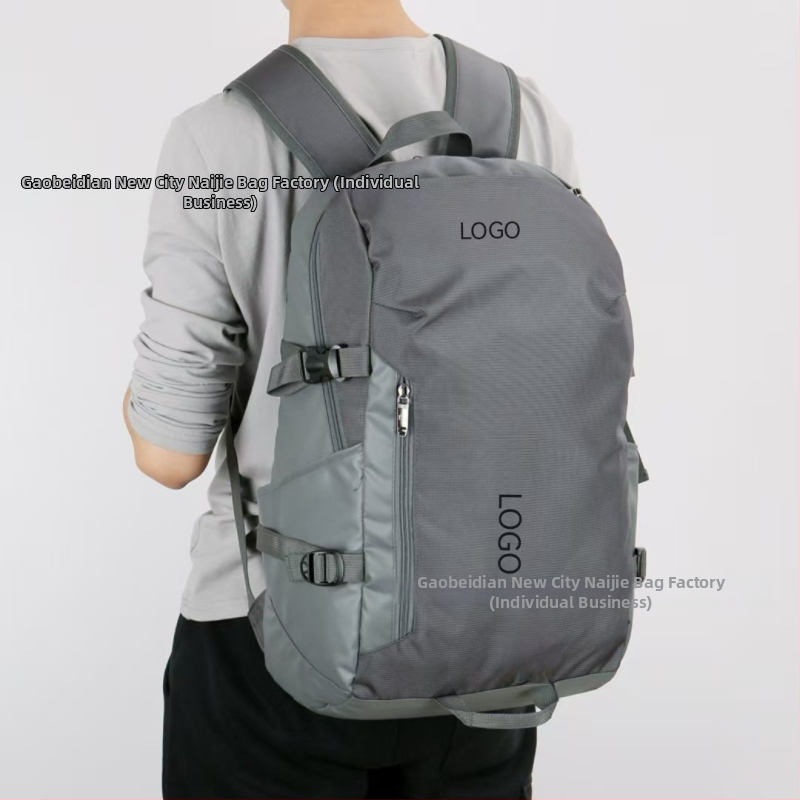 Batoh z nylonu, vodeodolný, objem 36–55 L, kompatibilný s 15-palcovým notebookom, zakrivené ramenné popruhy, mestský štýl
