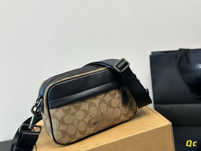 Vīriešu kameru plecu soma - PVC materiāls, brīvā laika ceļošanas stils, poliestera odere, 2018. gada pavasaris, ikdienas lietošanai