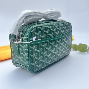 Кроссбоди чанта с геометричен модел, PVC материал, водоустойчива, извита презрамка, унисекс (PVC; геометричен модел; водоустойчива; извита презрамка; унисекс)