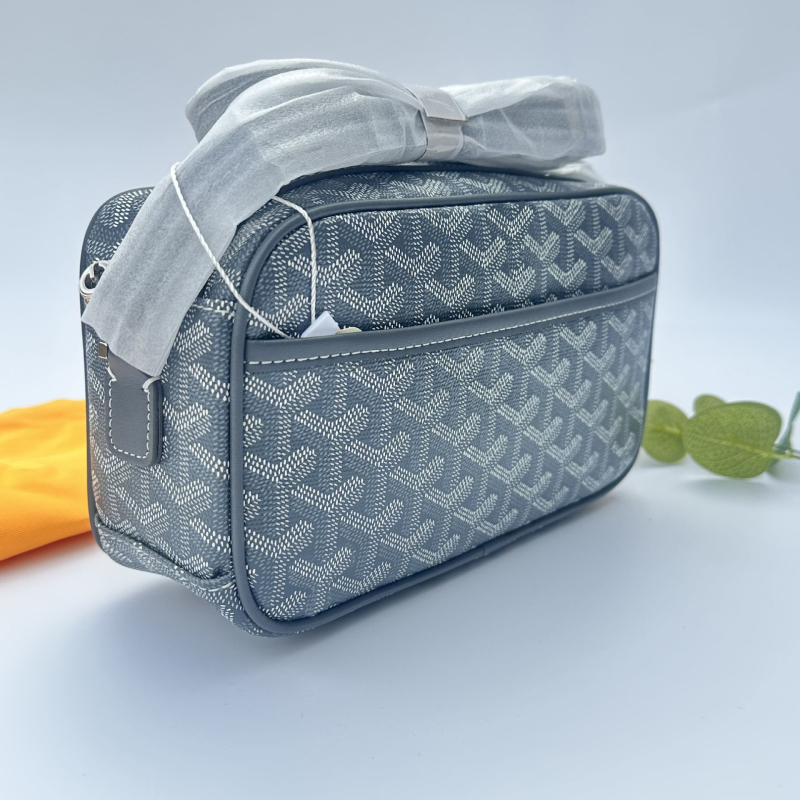 Кроссбоди чанта с геометричен модел, PVC материал, водоустойчива, извита презрамка, унисекс (PVC; геометричен модел; водоустойчива; извита презрамка; унисекс)