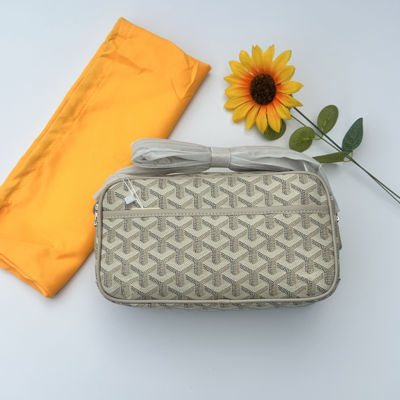 Кроссбоди чанта с геометричен модел, PVC материал, водоустойчива, извита презрамка, унисекс (PVC; геометричен модел; водоустойчива; извита презрамка; унисекс)