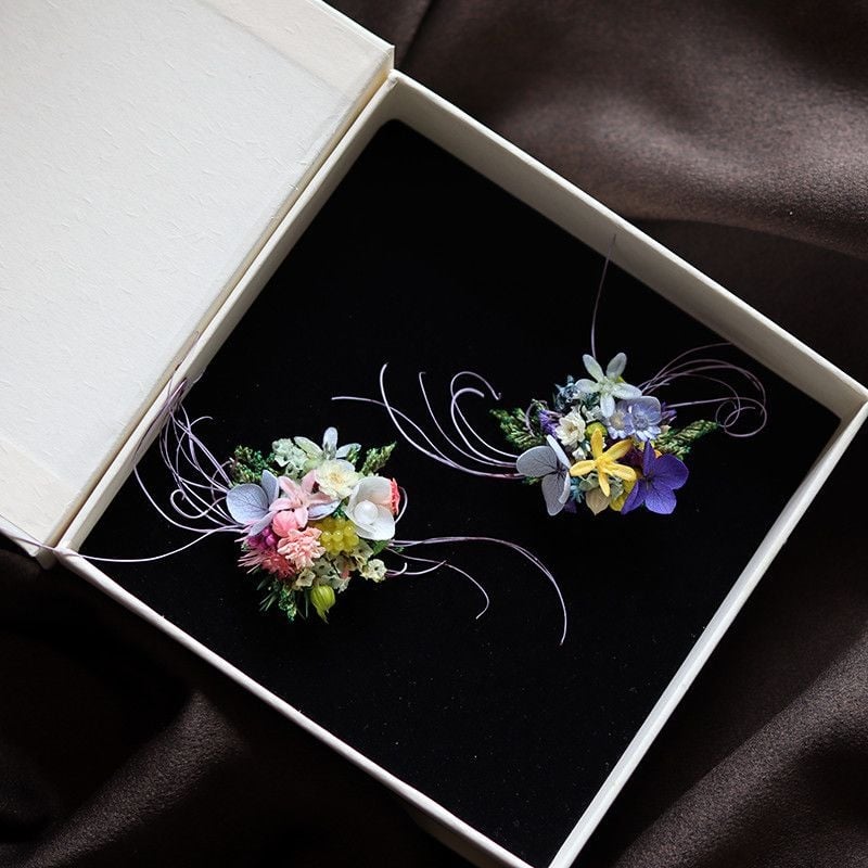 Inel cu flori păstrate și broșă – stil pădure pentru nuntă, design personalizat, concept original (Brand: altul; Material: altul; Varietate: buchete amestecate)