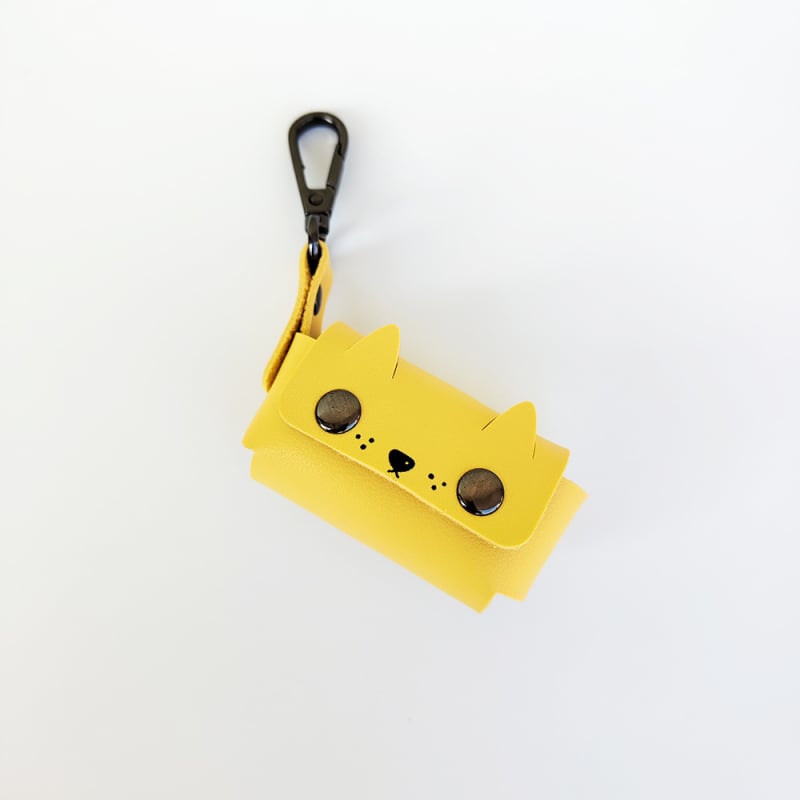 Δερμάτινος φορητός διανομέας σακουλών αποβλήτων κατοικίδίων με καρτούν σχήμα και επίπεδο στόμιο