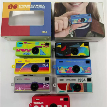 G-6 mini vrecková kamera s 0,96-palcovou LCD obrazovkou, 1–5 MP fotografií, TF karta úložisko, ABS telo, nahrávanie videa a fotografovanie