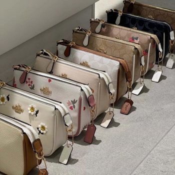 PVC krepšys per petį gatvės stiliaus, su užtrauktuku, kišenė telefonui, horizontalaus kvadrato formos