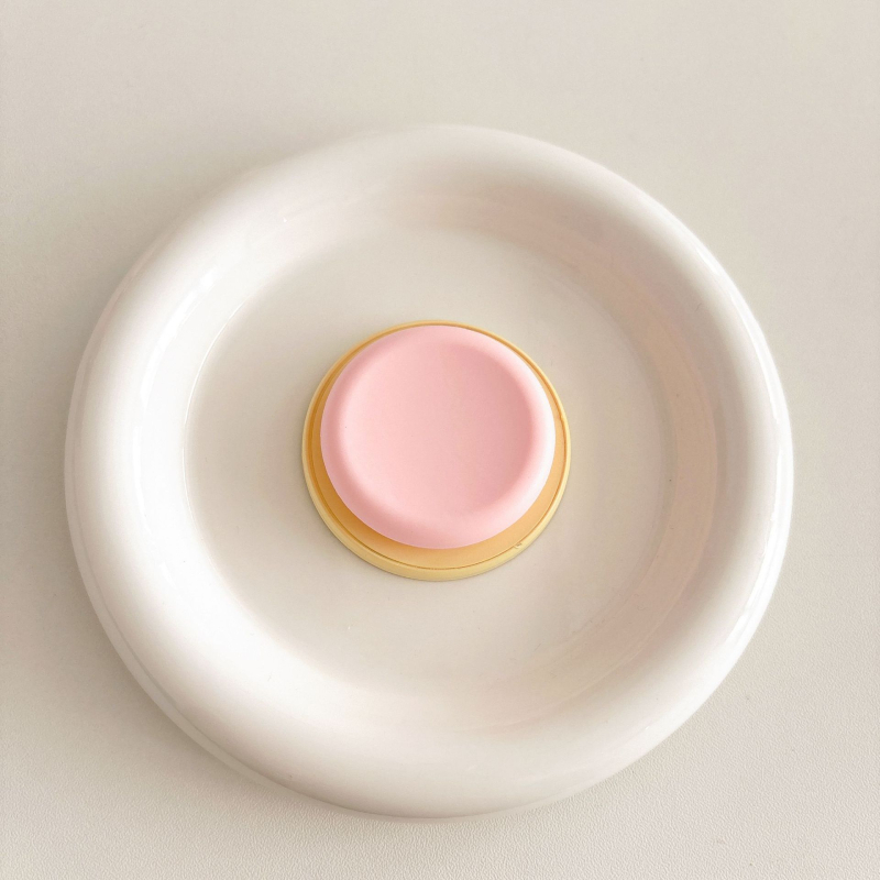 Ergonomisks silikona statīvs visiem tālruņiem (SJ-LX001) ar magnētisko izvilkuma gaisa spilventiņu