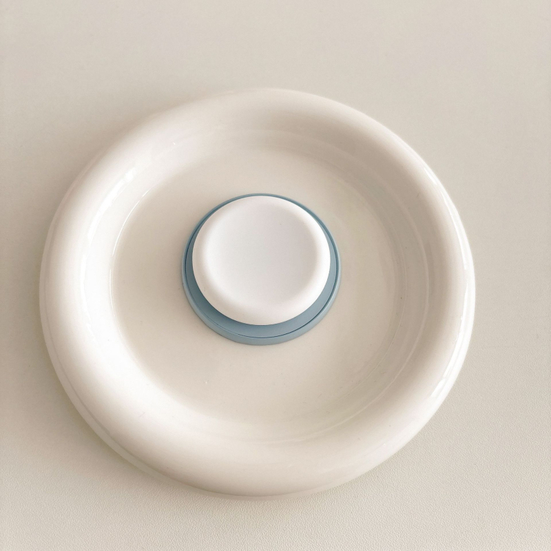 Ergonomisks silikona statīvs visiem tālruņiem (SJ-LX001) ar magnētisko izvilkuma gaisa spilventiņu