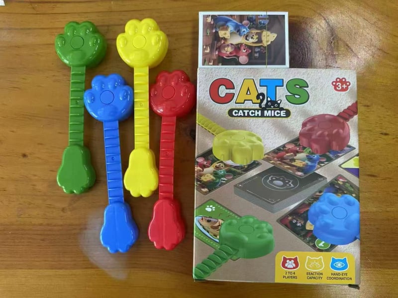 Образователна настолна игра Котка и Мишка — реакция и концентрация, пластмасов материал, мултиплейър, за деца 4–14 години, координация ръце‑око