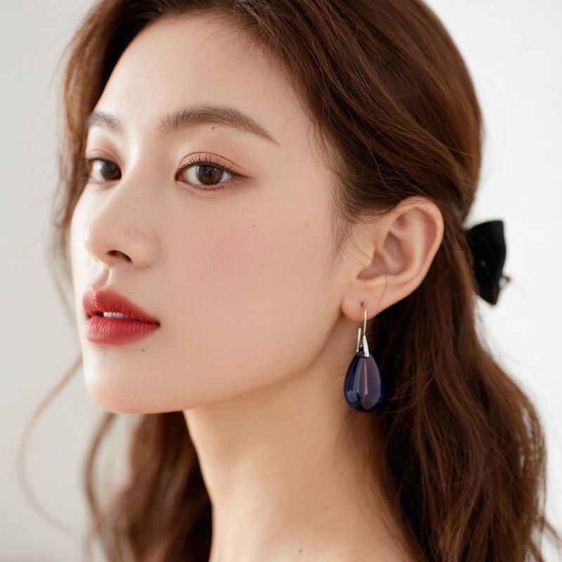 Vaskist kõrvarõngad tilgakujulise kristallripatsiga, bränd Jiapai Jewelry, Jaapani ja Korea stiil, minimalistlik luksus