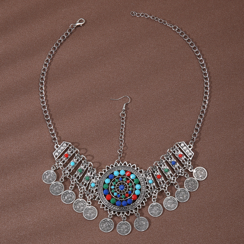 Etno stiilis Miao tutikoha peapalae, originaalne disain kostüümile (Materjal: sulam; Katmine: elektroplaking; Pakend: eraldi pakend; Turuletoomise aeg: kevad 2023)