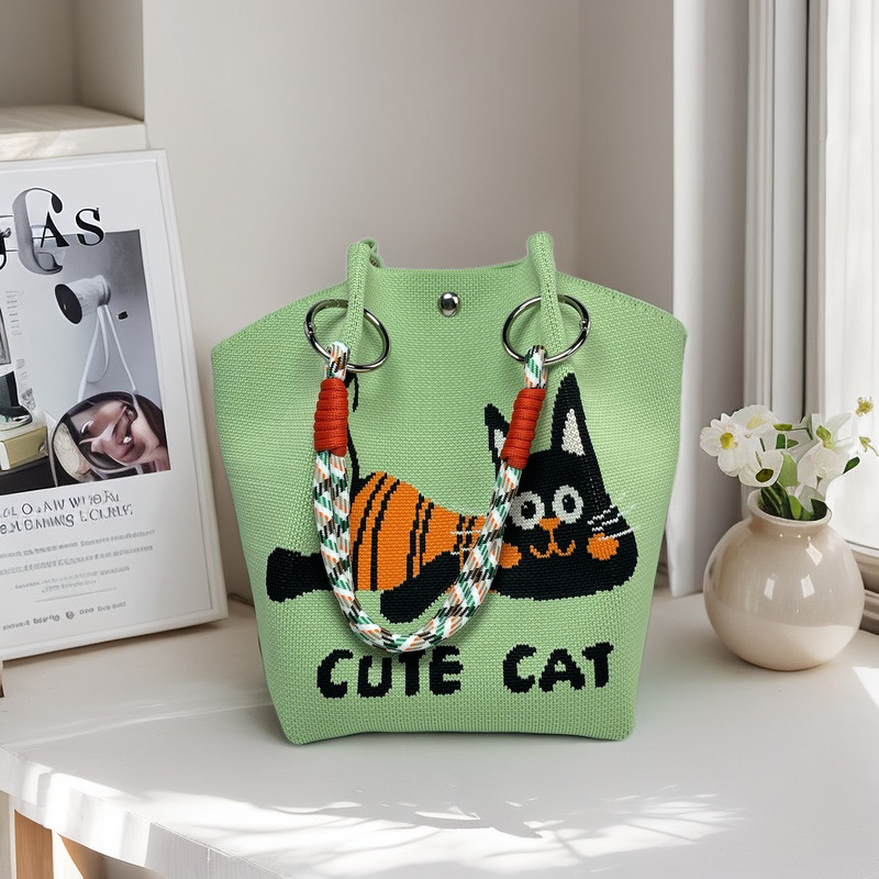 Moteriška megzta ovali cilindrinė rankinė bucket (Poliesteris; cilindrinė forma; magnetinis užsegimas; pamušalas poliesteris)