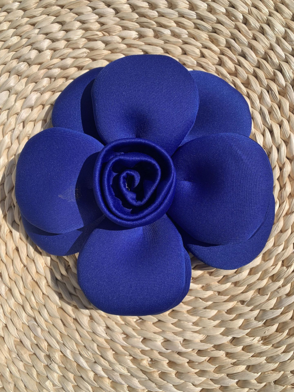 Corsage – poliészter virág, uniszex alap stílus, Litvi márka, nyár 2025