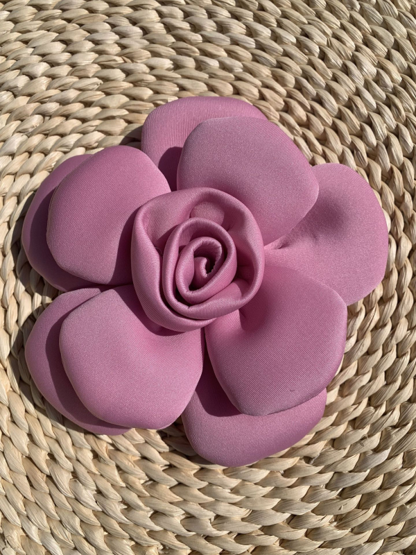 Corsage – poliészter virág, uniszex alap stílus, Litvi márka, nyár 2025