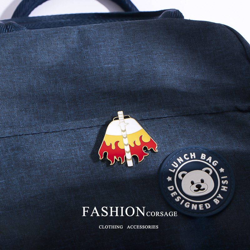 Bros od legure s motivom životinje - unisex, originalni dizajn, dekorativni dodatak, elektroplatirani završetak (Materijal: Legura; Stil: Unisex, Originalni dizajn; Dizajn: Životinjski motiv; Završetak: Elektroplating)