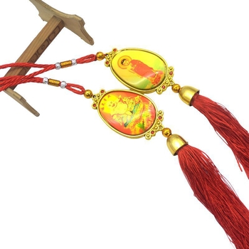 Стъклена автомобилна украса с Гуаньин, изпъкнал дизайн, традиционен китайски стил за интериор