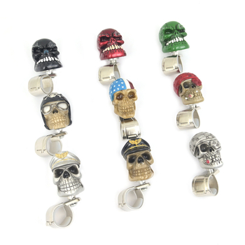 Hocstone universālais stūres palīgbola ar kraniuma dizainu, sveķu izgatavots, 300 g, bez logotipa