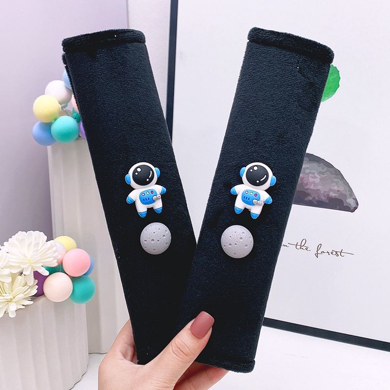 Autós öv vállvédő – Cartoon Dingdang Cat, meghosszabbított hossz, poliészter, szorítás elleni védelem, logó nyomtatás elérhető