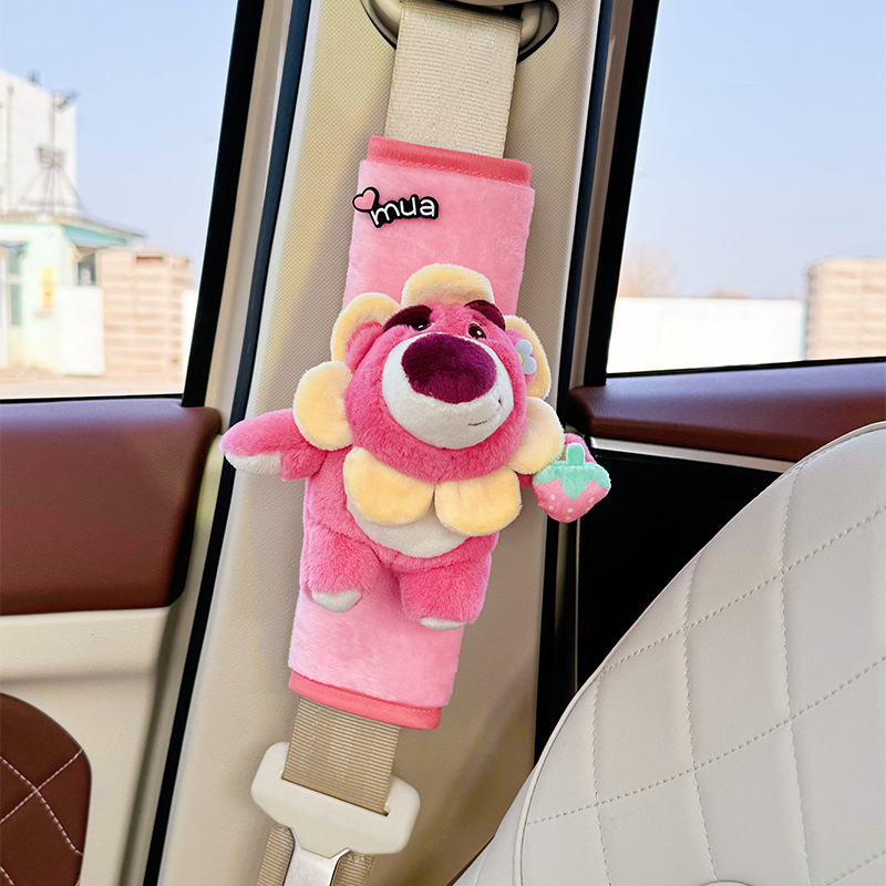 Κάλυμμα ώμου ζώνης ασφαλείας αυτοκινήτου, με σχέδιο αρκουδάκι φράουλα, βελούδινο υλικό, μοντέλο 2024, για γυναίκες