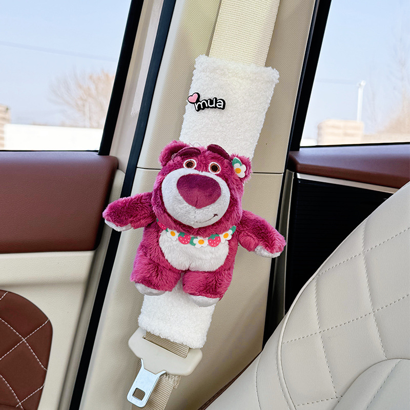 Κάλυμμα ώμου ζώνης ασφαλείας αυτοκινήτου, με σχέδιο αρκουδάκι φράουλα, βελούδινο υλικό, μοντέλο 2024, για γυναίκες