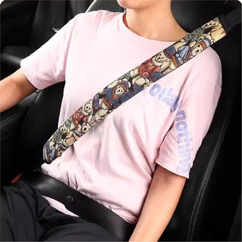 Zaštitnik ramena sigurnosnog pojasa automobila — laneno vlakno, crtani stil, Hand in Hand, model 001