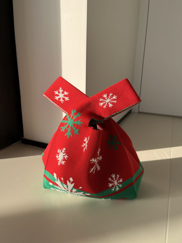 Плетена чанта за ежедневна употреба, вертикална квадратна форма, полиестер, без подплата, външен джоб, без презрамки