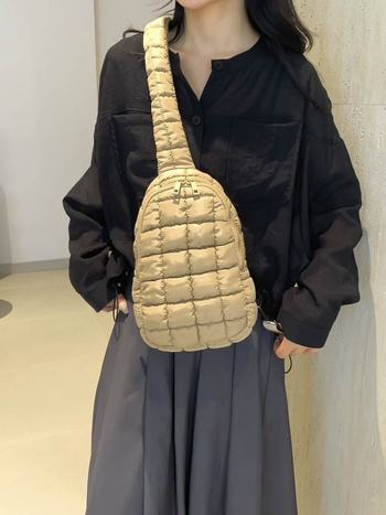 Torba preko tijela velikog kapaciteta, najlon, zatvarač, džep za identifikaciju, gradski stil