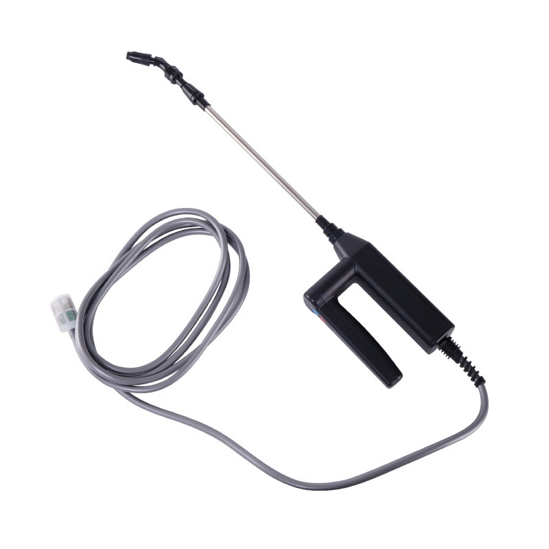 Klaishi plastová prenášateľná kanvička na zavlažovanie/postrek s atomizačnou tryskou, model KLC-7.4VTDPWQ