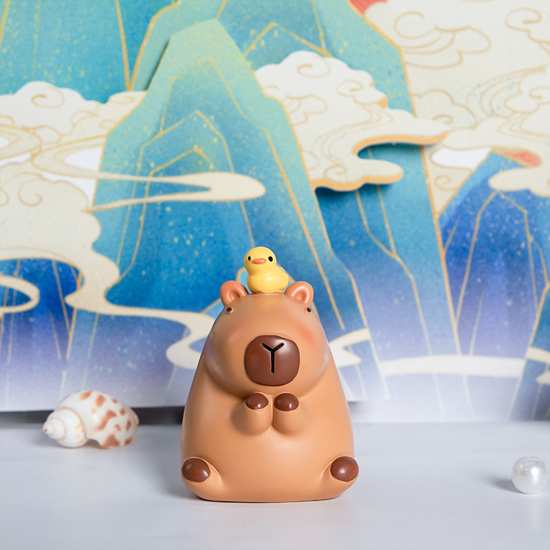 Capybara Dekor od Smole – Mikropejzaž Dekoracija — Slatko, Kreativno, Moderan Stil (smola; Xing Xuan; Mikropejzaž; Moderan Minimalizam)