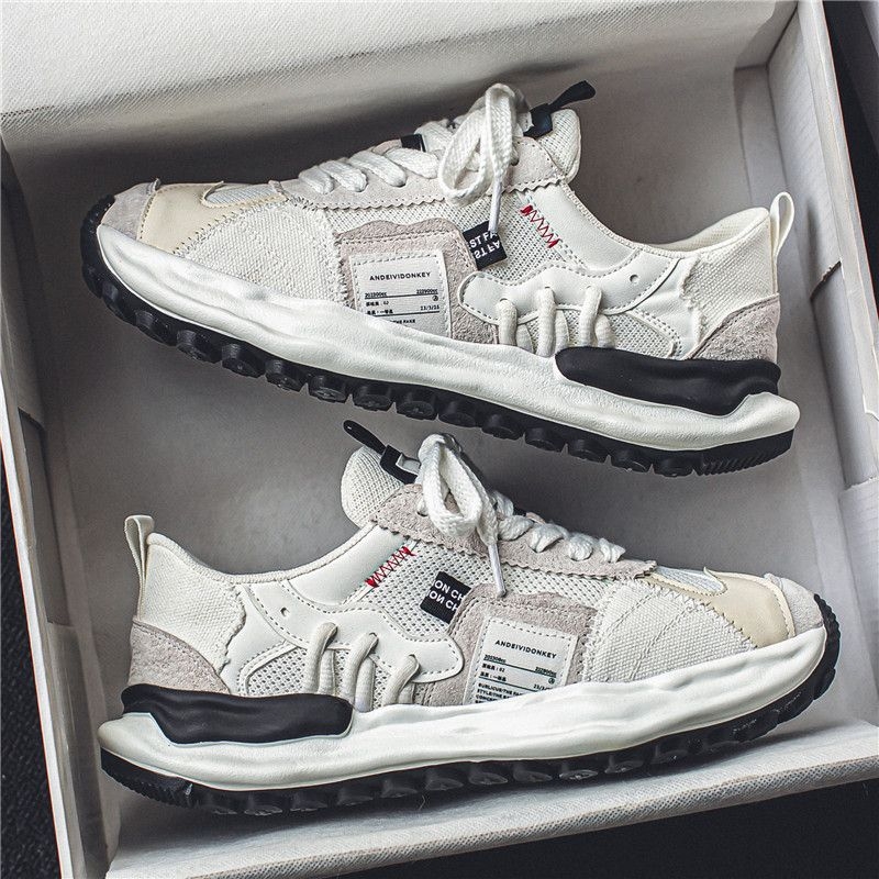 Vīriešu loaferi ar tīkla augšdaļu, punktveida purns, šņorēšana ar auklām, latex iekšējā odere, gumijas zole