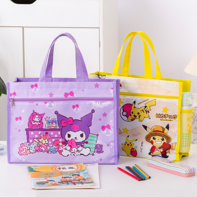 Учебна чанта за ученици, голям капацитет, ръчна чанта за книги; дизайн: карикатура; Материал: Oxford плат; Затваряне: цип.