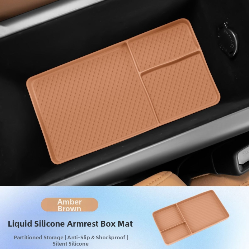 Silikona centrālās konsoles paliktnis Toyota Camry 24-25 – iekšējais dekors, skrāpējumu aizsardzība pārslēgšanas zonā