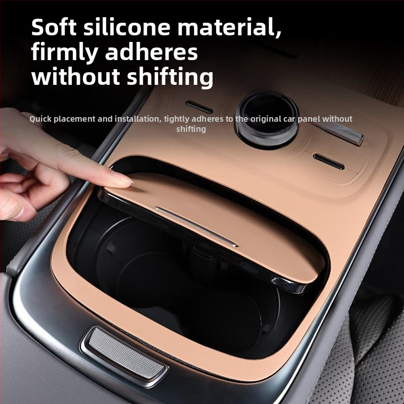 Silikona paliktnis pudelēm turētājam centrālajā konsolē automašīnai ar bezvadu uzlādi – interjera dekora piederums (autorizēts privātais zīmols)