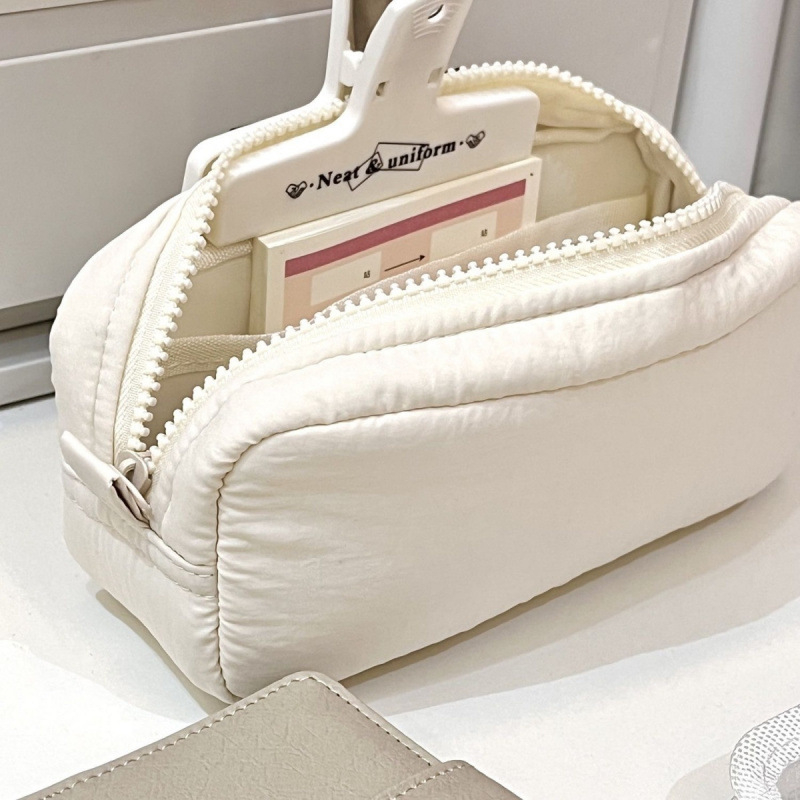 Pildspalvu maciņš ar lielu ietilpību, kvadrāta formā – Instagram stils (Zīmols: Other/other; Materiāls: Other; Dzimums: General purpose; IP atļauja: No; Stils: Ins style)