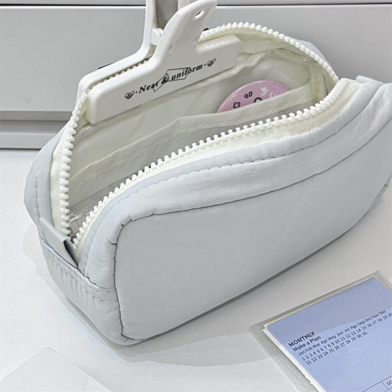 Pildspalvu maciņš ar lielu ietilpību, kvadrāta formā – Instagram stils (Zīmols: Other/other; Materiāls: Other; Dzimums: General purpose; IP atļauja: No; Stils: Ins style)