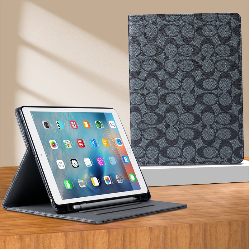 Carcasă de protecție din silicon pentru iPad Apple — design gravat în relief, stil cartoon, suport modul sleep, rezistență la uzură