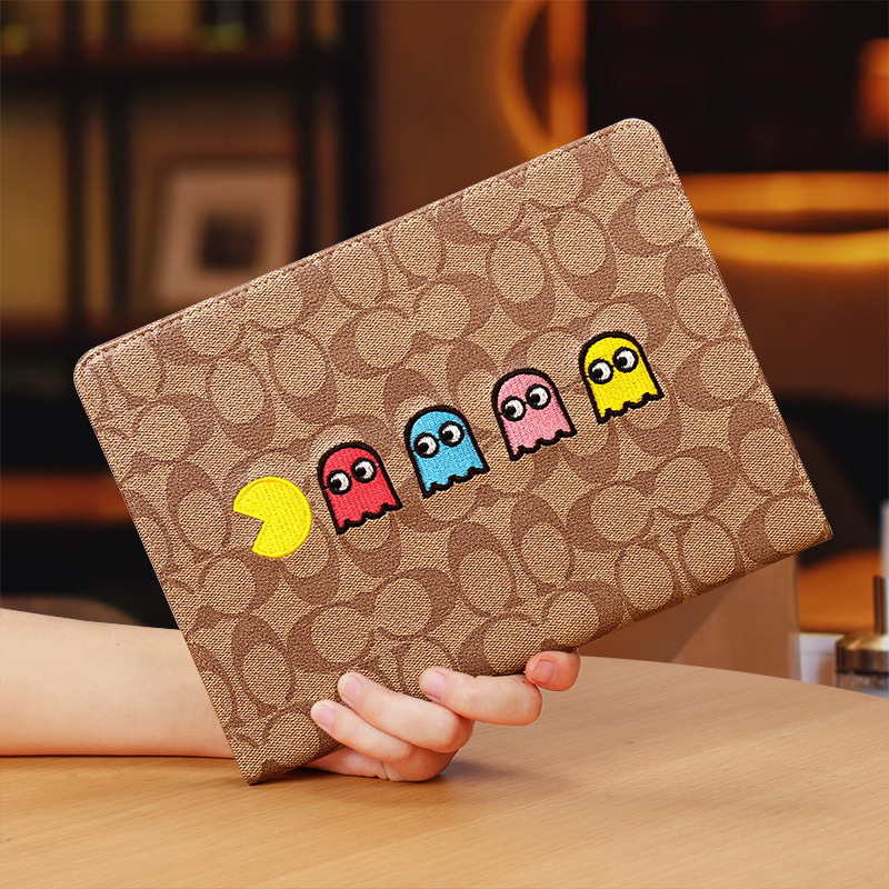 Carcasă de protecție din silicon pentru iPad Apple — design gravat în relief, stil cartoon, suport modul sleep, rezistență la uzură