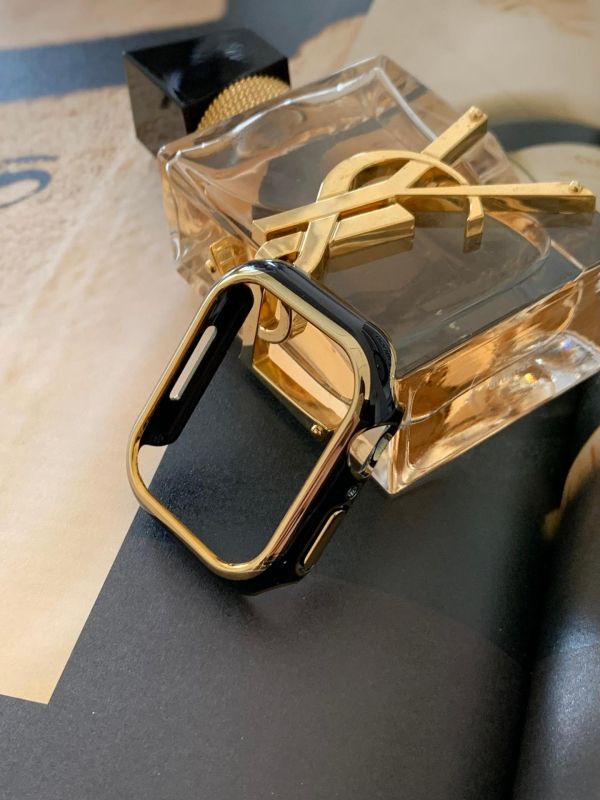 Brățară metalică pentru Apple Watch, seria Black Gold Series, design cu închizătoare dintr-un cerc (fără cataramă)