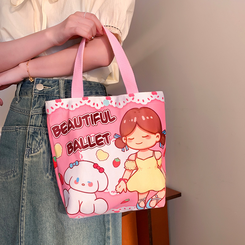 Dámska taška z plátna, z polyesteru, vertikálny štvorcový tvar, zapínanie na sponu, bez podšívky, vnútorná kapsa s patch