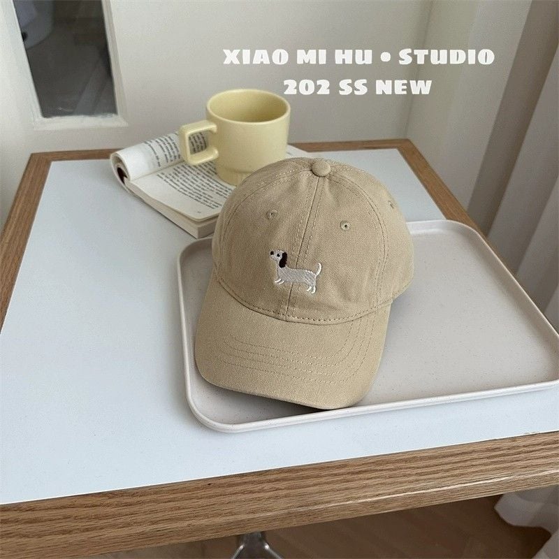 Gyerekeknek készült baseball sapka ívelt karimával, kupola alakú koronával, napsugár elleni védelemmel, viszkóz rostból