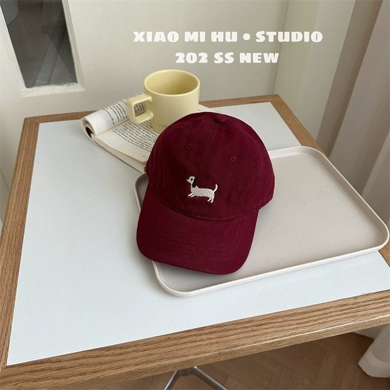 Gyerekeknek készült baseball sapka ívelt karimával, kupola alakú koronával, napsugár elleni védelemmel, viszkóz rostból