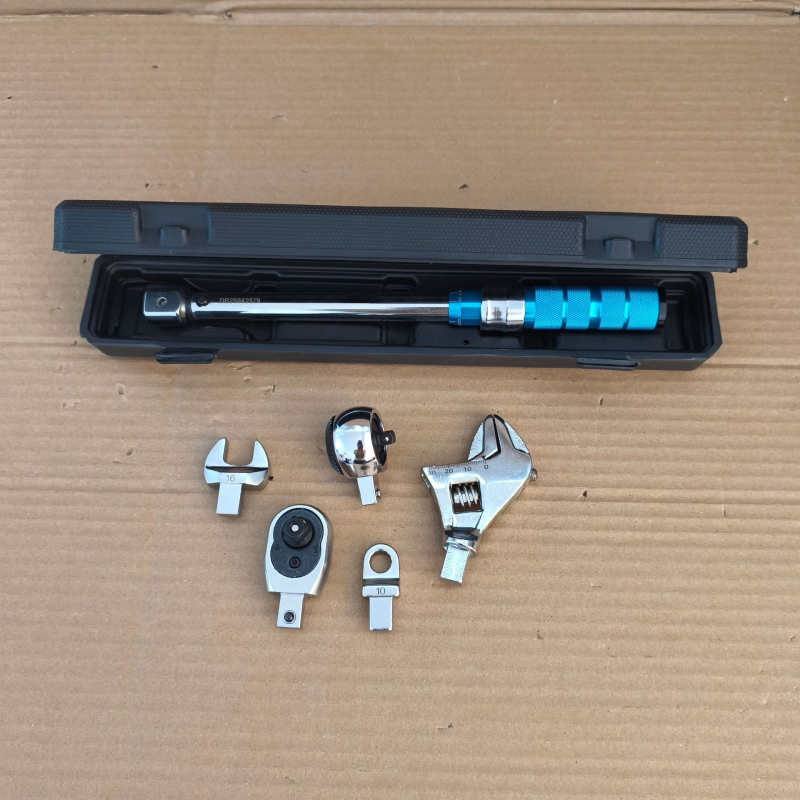 Set chei dinamometrice cu clichet, Xueqin hardware, 40 bucăți, oțel No. 45, pentru uz casnic