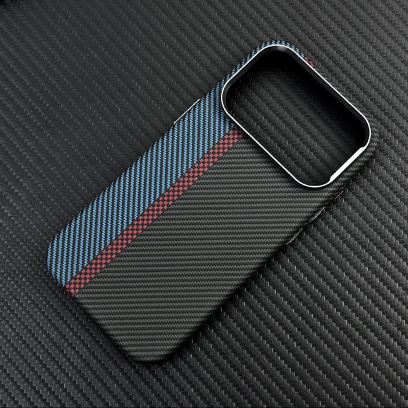 Кевларов магнитен калъф за iPhone с дизайн вдъхновен от трасета, удароустойчив и антиотпечатъчен