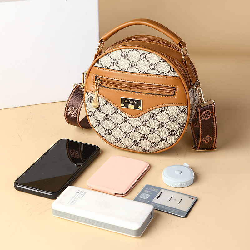 Ženska crossbody torba, ulični stil, PVC, okrugli oblik, zatvarač, proljeće 2025