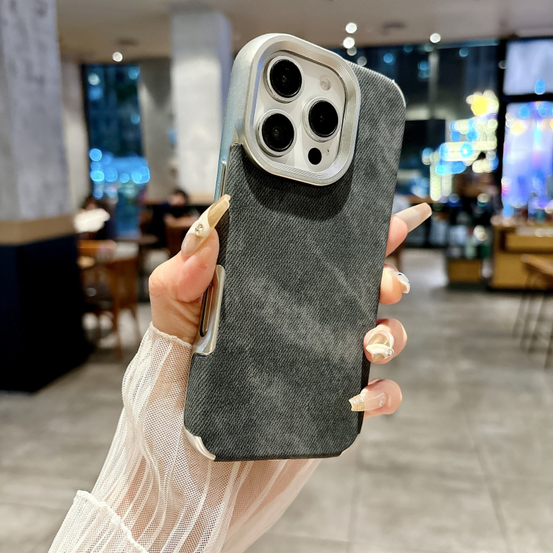 iPhone 16 Pro vāciņš - elektroplatināts TPU, pilns pārklājums, triecienizturīgs, skrāpējumu aizsardzība, kritiena aizsardzība