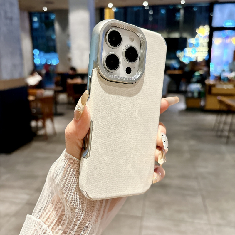 iPhone 16 Pro vāciņš - elektroplatināts TPU, pilns pārklājums, triecienizturīgs, skrāpējumu aizsardzība, kritiena aizsardzība