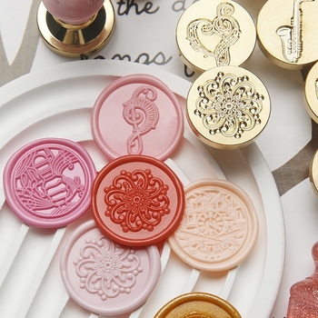 Vaska zīmogs ar vara galvu, mūzikas nots motīvs, vokālā sērija