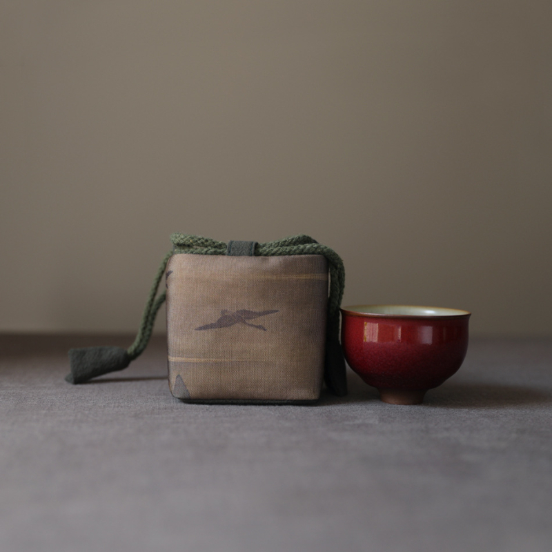 Prijenosni čajni set od prirodne pamuka i lana sa čajnikom i šalicama, u torbi za odlaganje, japanski stil