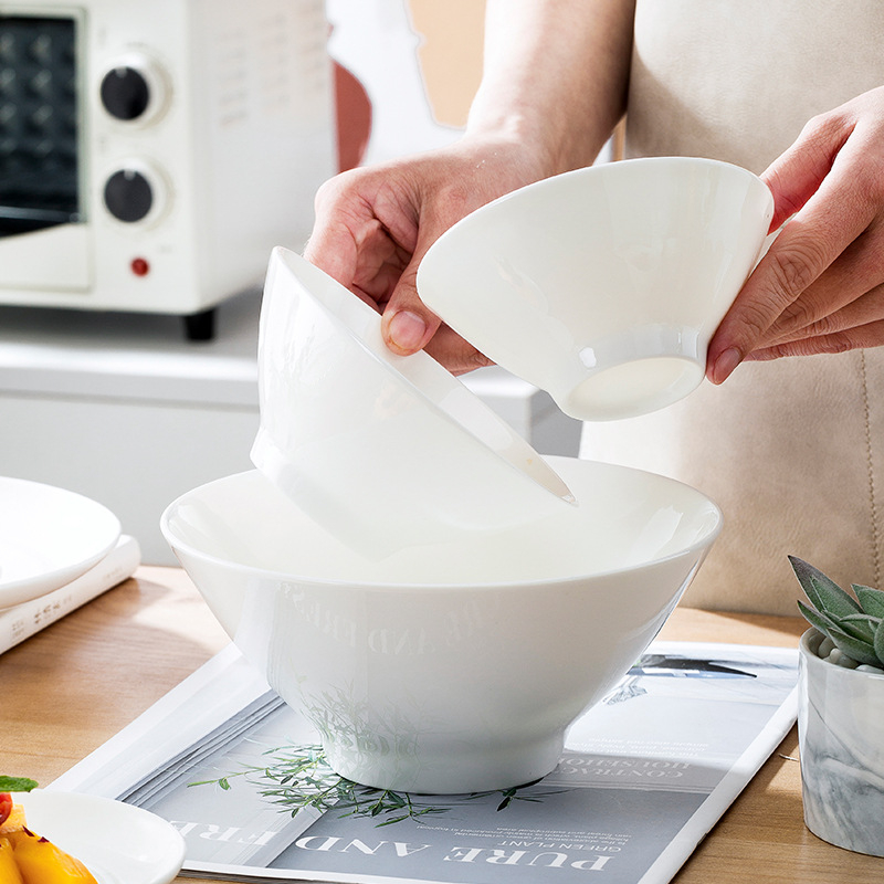 Zdjela za ramen od Jingdezhen bone china, okruglog oblika, underglaze završna obrada, pogodna za mikrovalnu pećnicu