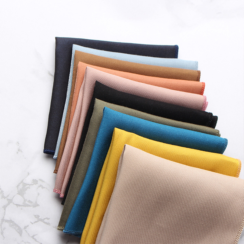 Kabatas lakatiņš sakai, džakarda audums, vienskāršs raksts, poliestera diegi un poliestera oderes, pavasaris 2023